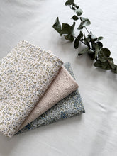 Load image into Gallery viewer, BERRIES (Muslin)