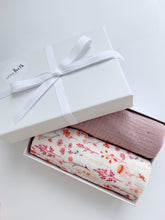 Load image into Gallery viewer, CUSTOM SMALL GIFT SET