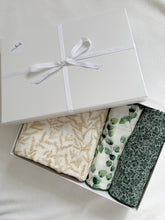Load image into Gallery viewer, CUSTOM LARGE MUSLIN GIFT SET