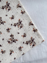 Load image into Gallery viewer, XL TAUPE FLORAL SWADDLE
