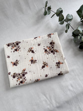 Load image into Gallery viewer, TAUPE FLORALS
