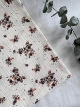 Load image into Gallery viewer, TAUPE FLORALS
