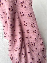 Load image into Gallery viewer, BERRY BLOSSOM
