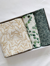 Load image into Gallery viewer, CUSTOM LARGE MUSLIN GIFT SET
