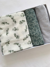 Load image into Gallery viewer, CUSTOM LARGE MUSLIN GIFT SET
